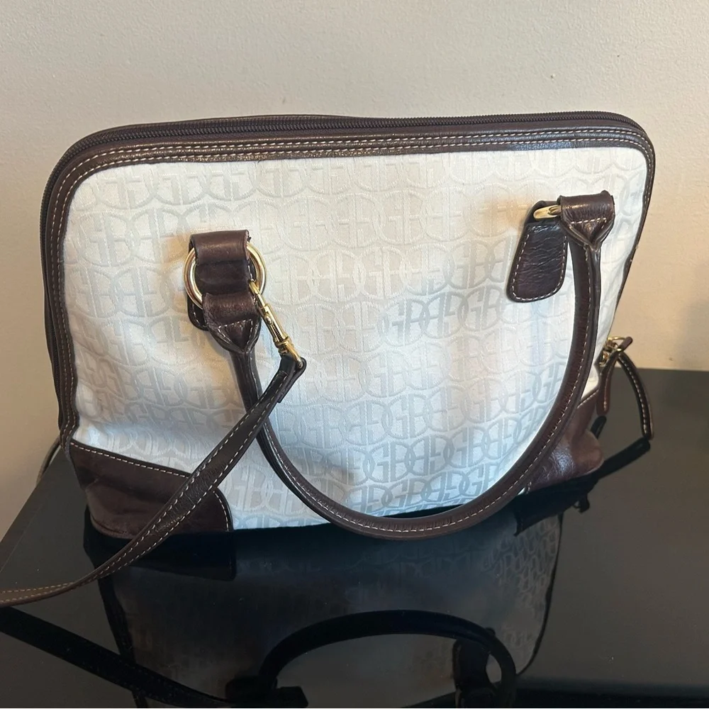 Giani Bernini Cream and Brown Shoulder Bag - Picture 1 of 7